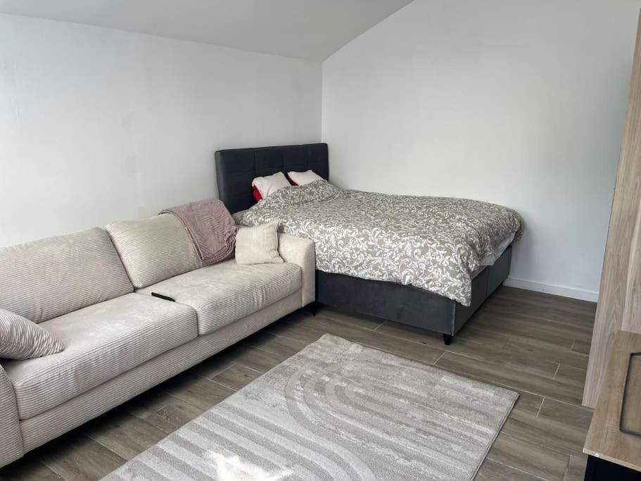 Maisonnette Avec Terrasse Avec Spa Privatif Lutterbach Zewnętrze zdjęcie