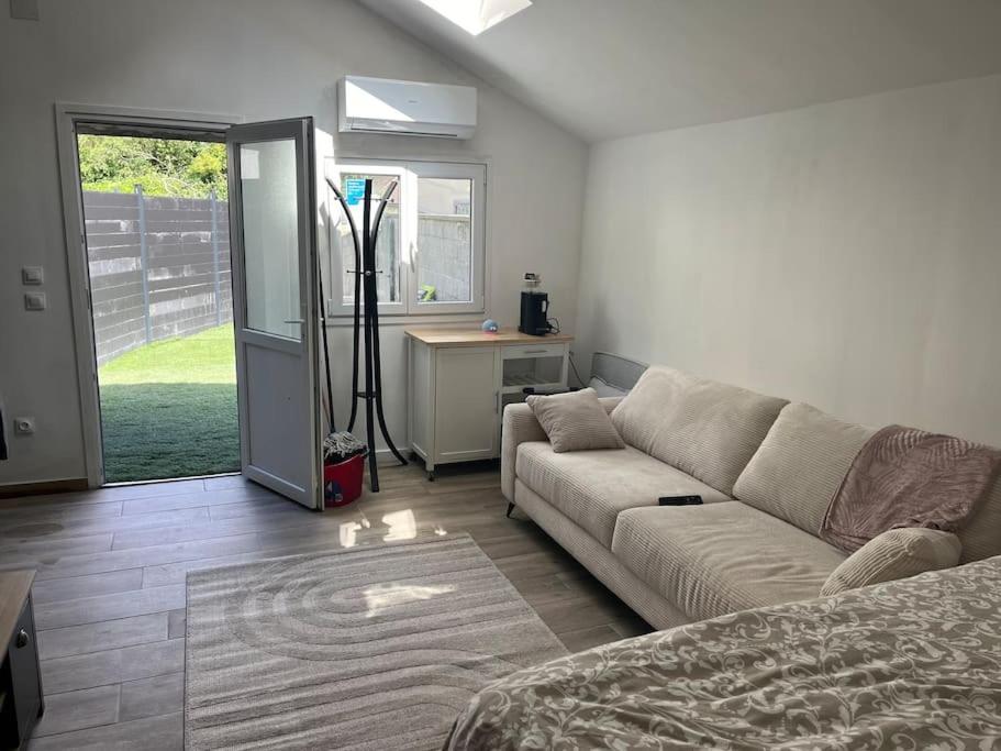 Maisonnette Avec Terrasse Avec Spa Privatif Lutterbach Zewnętrze zdjęcie